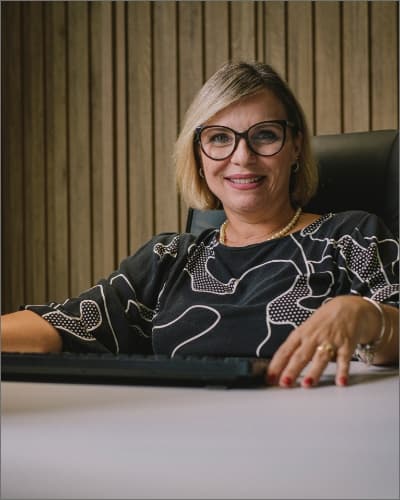 Lélia Regina Campos de Oliveira Ternes